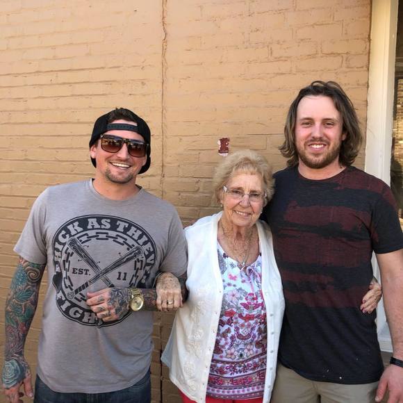 Meet your Posher, Brandon - Picture 1 of 1